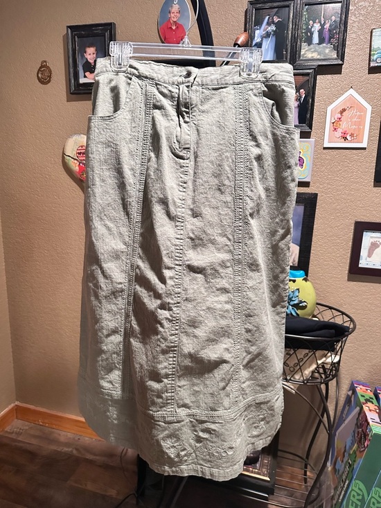 Denim&Co Olive Embroidered Midi Skirt - Picture 3 of 6